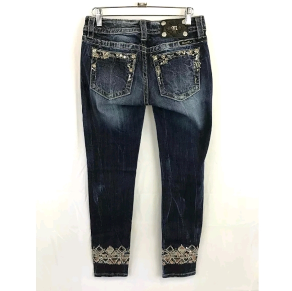 Miss Me cuffed Denim Blue Capri Pants Size 26 - Picture 2 of 5